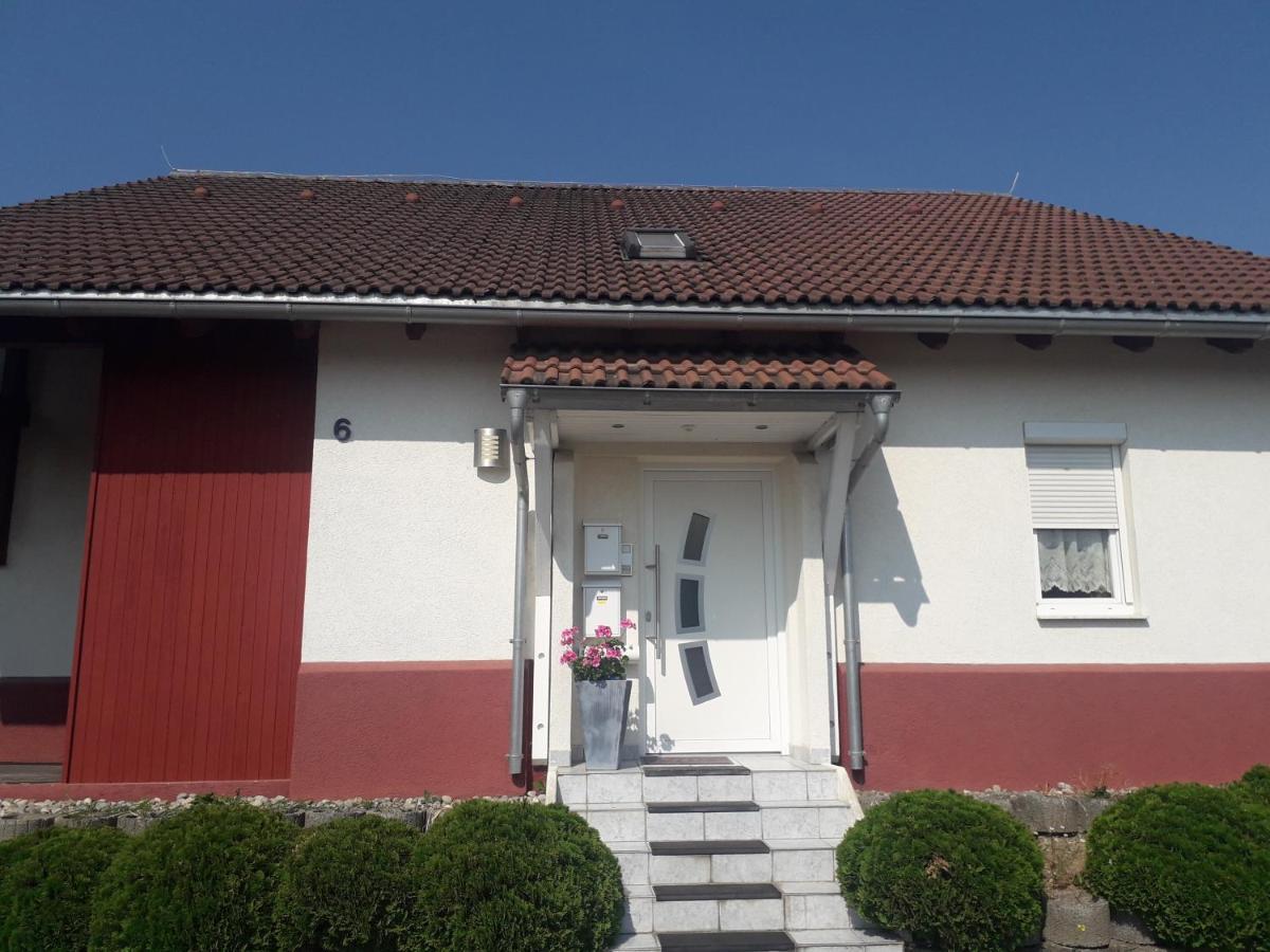 Ferienwohnung Lottstetten Eksteriør billede